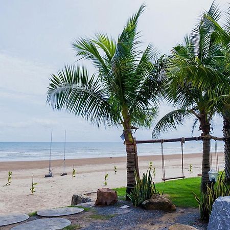 Villa Blanca Hotel & Restaurant Chao Lao Beach Exterior photo