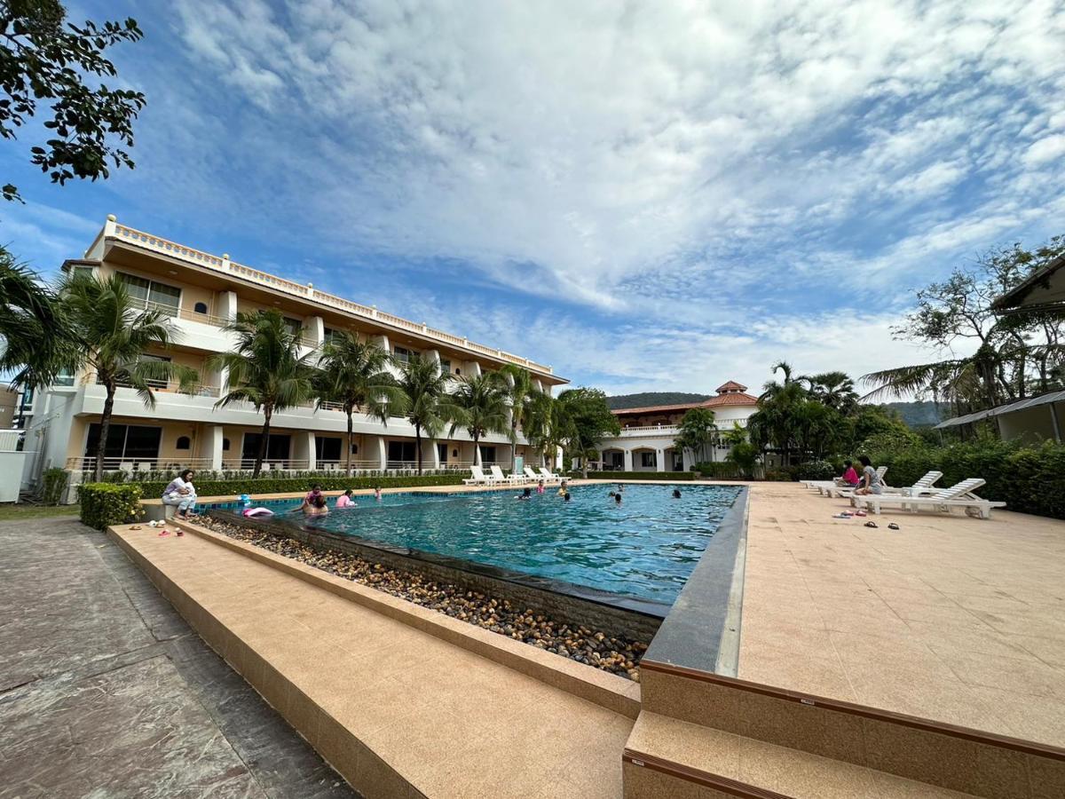 Villa Blanca Hotel & Restaurant Chao Lao Beach Exterior photo