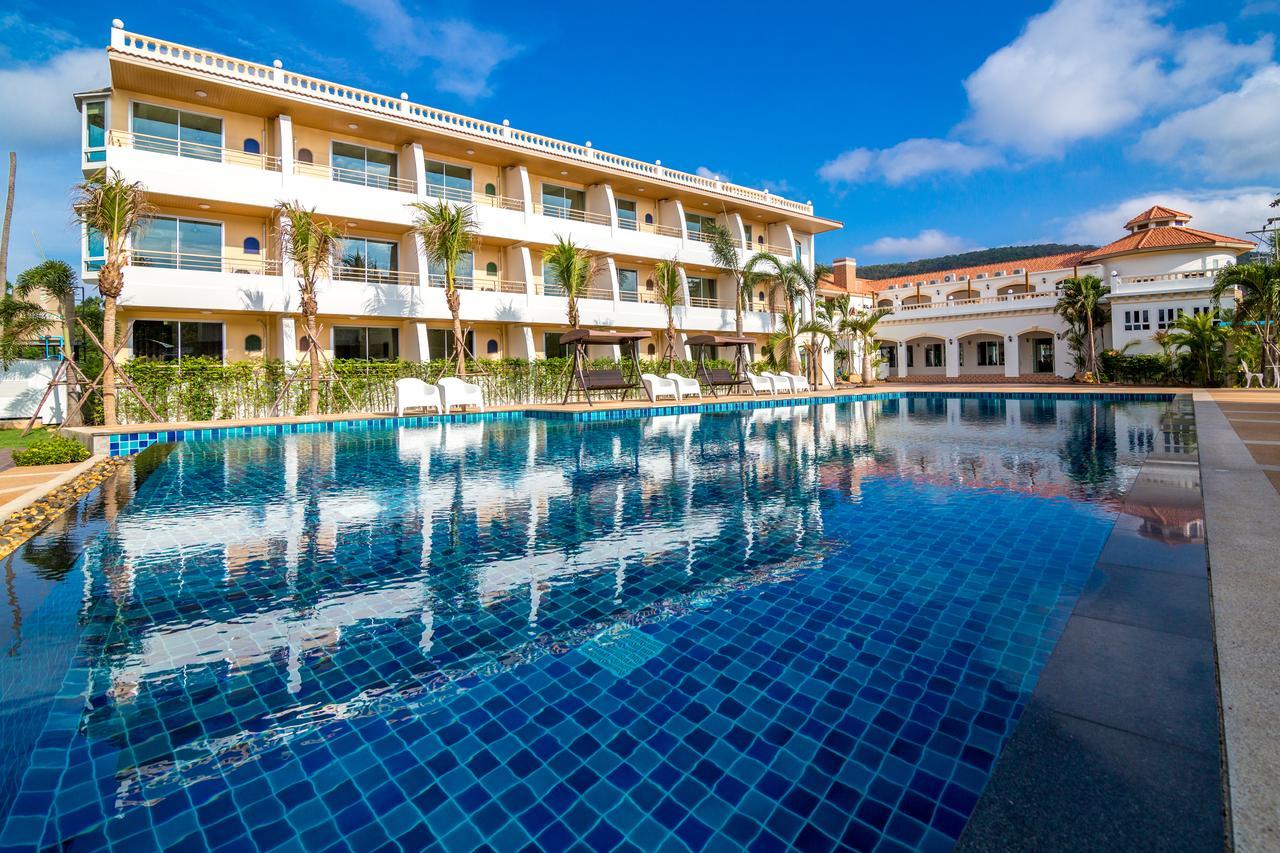 Villa Blanca Hotel & Restaurant Chao Lao Beach Exterior photo